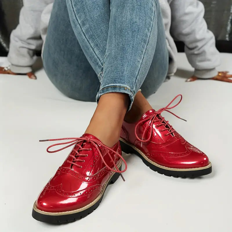 Martha - Chaussures laquées sculptées à la mode pour femmes