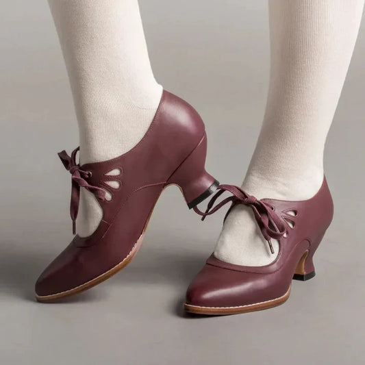 Joanie - Chaussures orthopédiques confortables d'époque